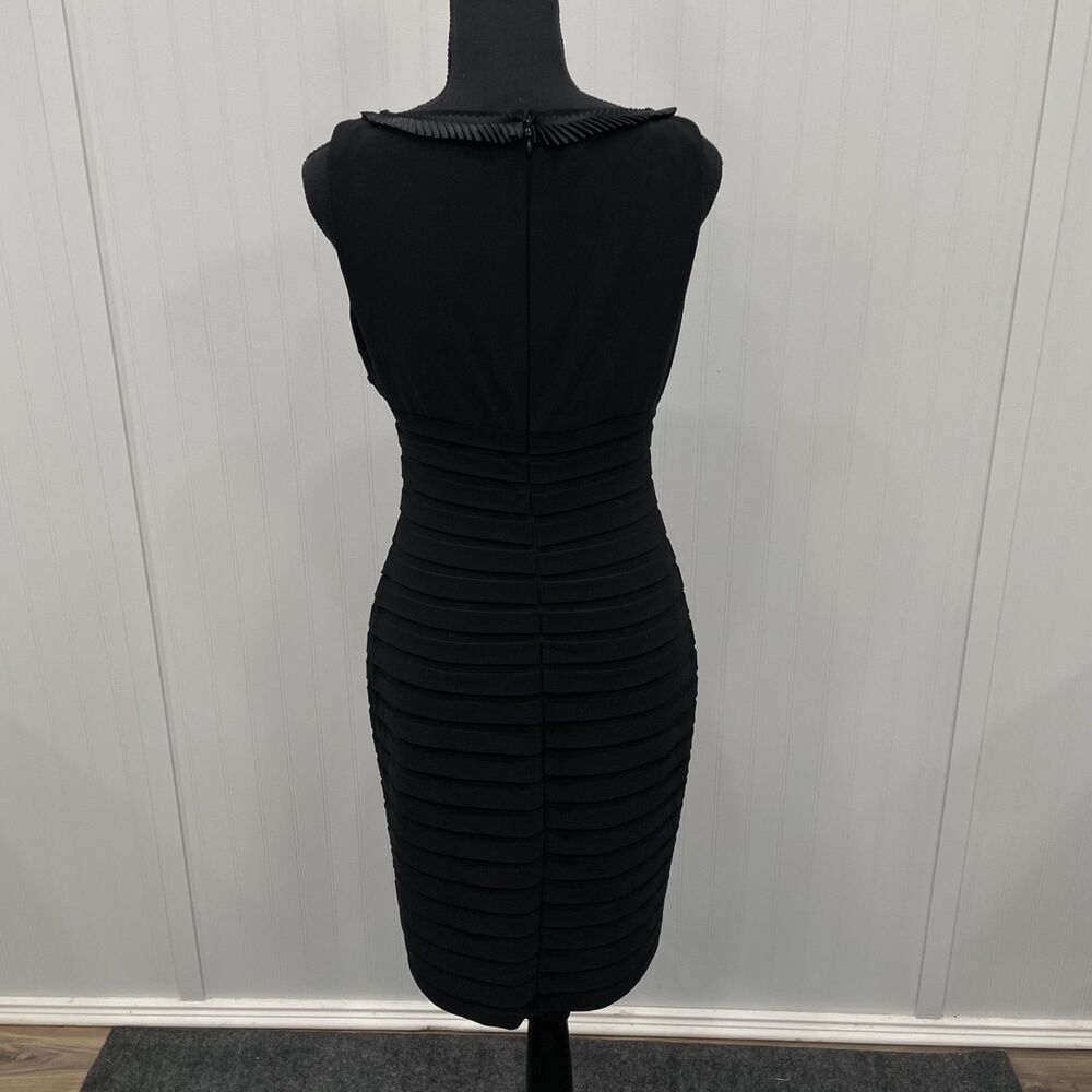 Adrianna Papell Women's Size 6 Black Pleated Sleeveless Fitted Knee Length Dress - Picture 5 of 8